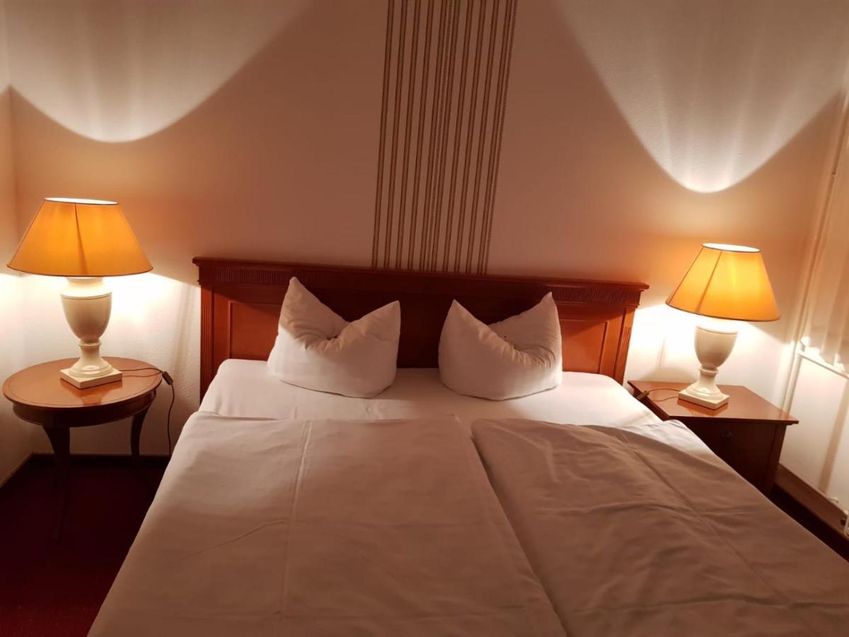 Hotel Zum Mueckenberger Hof Lauchhammer Eksteriør billede